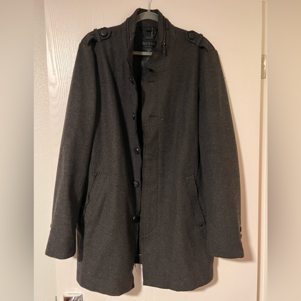 GUESS Men’s jacket large